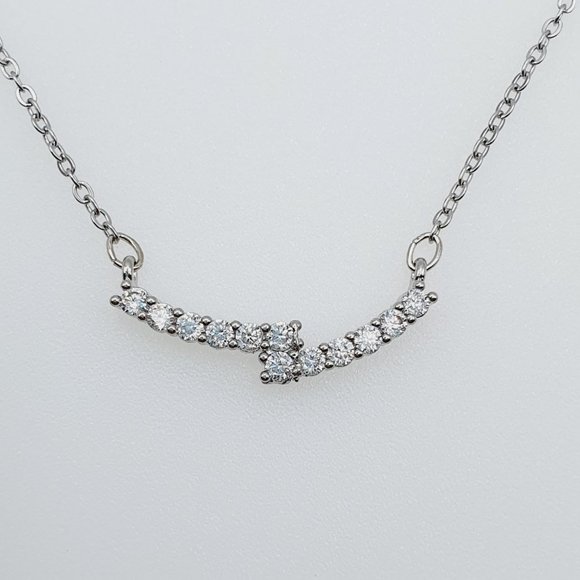 🎁 Luxury Micro Pave CZ Crystal White Clavicle Necklace, GPMB1520 - Picture 3 of 3
